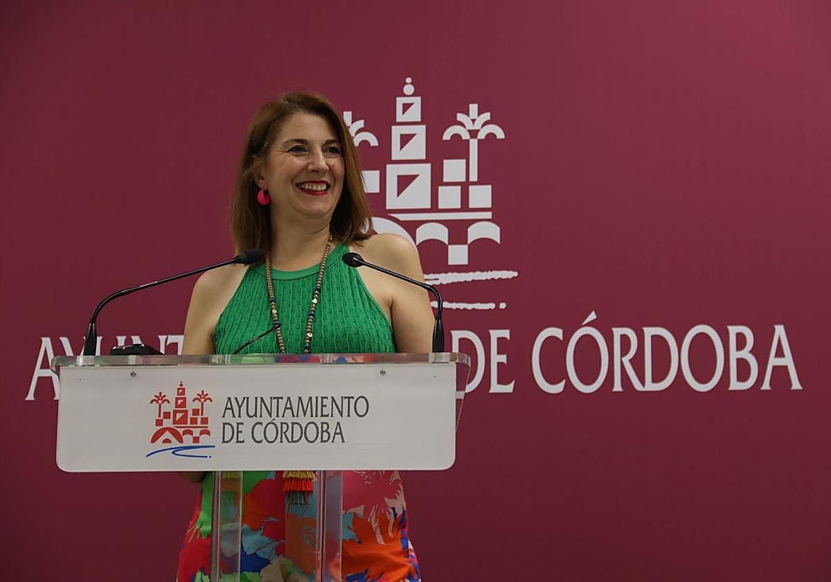 La delegada de Servicios Sociales en el Ayuntamiento de Córdoba, Eva Contador
