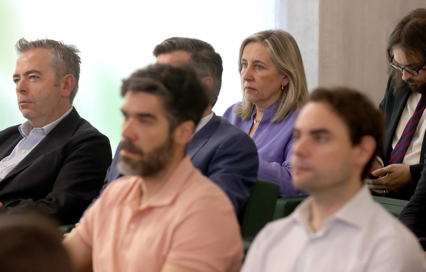 Fotos: el director Territorial Sur de Telefónica en La Mirada Económica de ABC Córdoba