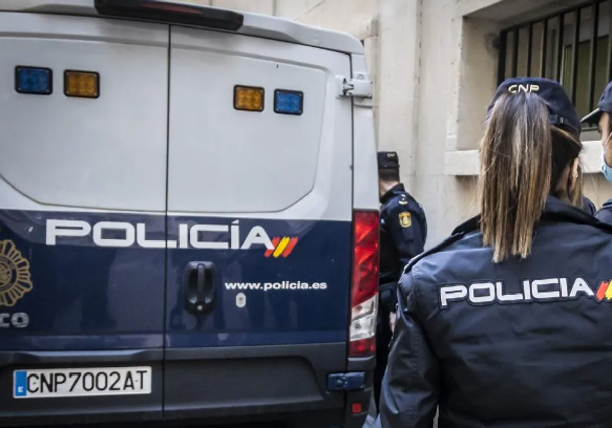 Liberan a 11 mujeres explotadas sexualmente por una organización criminal  en Lanzarote