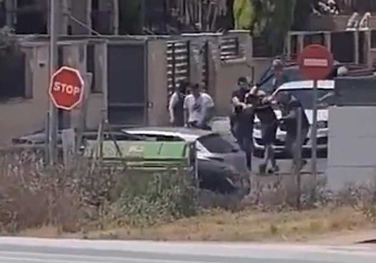 Momento de una detención en Yuncos