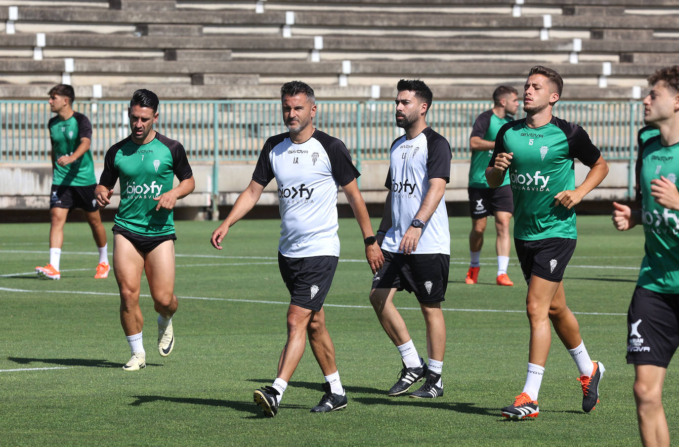 Fotos: el Córdoba CF prepara uno de los partidos de la temporada