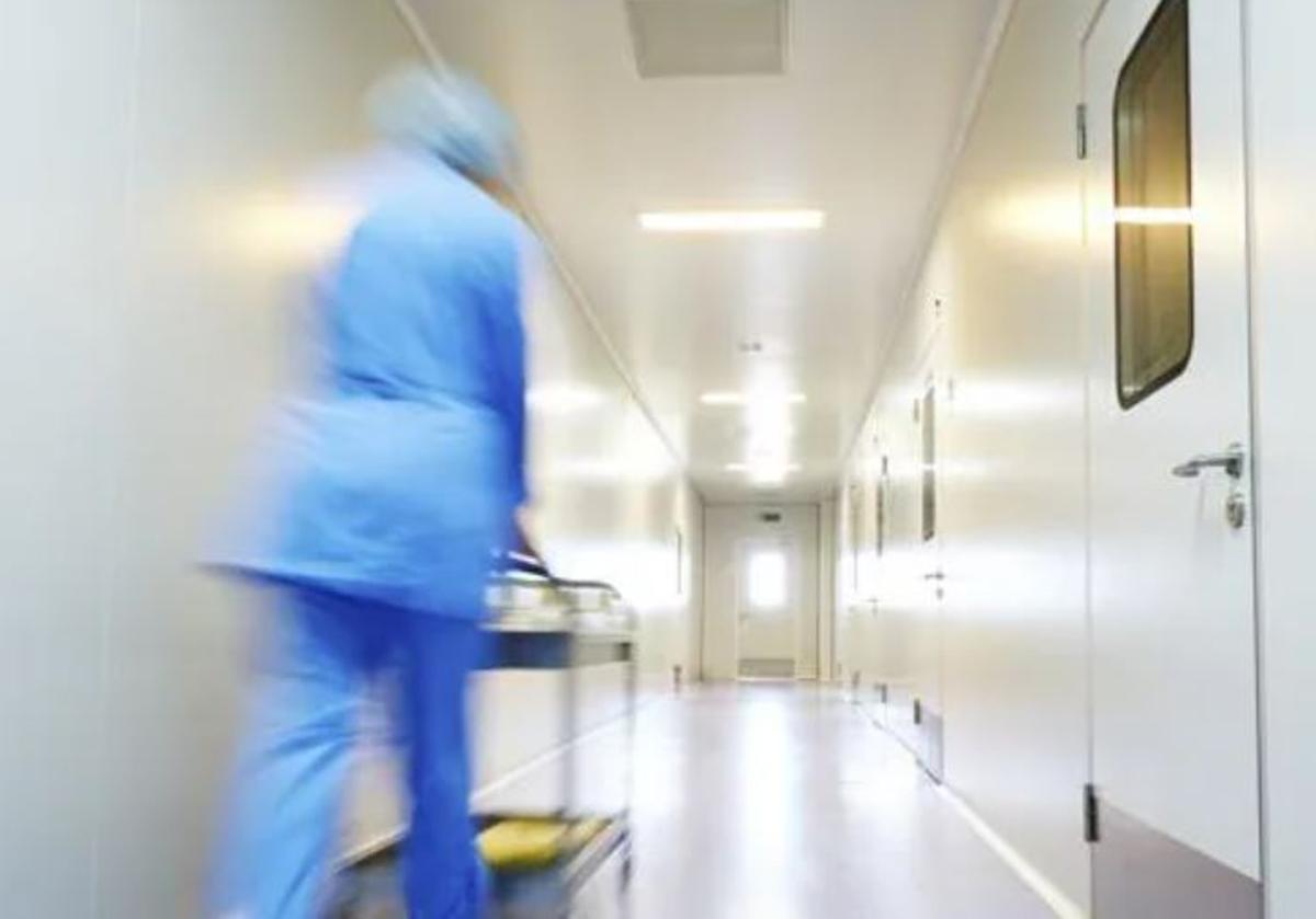 Un profesional sanitario