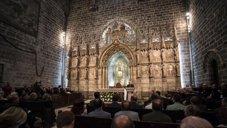 Borran el videoclip grabado sin permiso en la Catedral de Valencia y el rapero se disculpa: «No hago música para molestar»