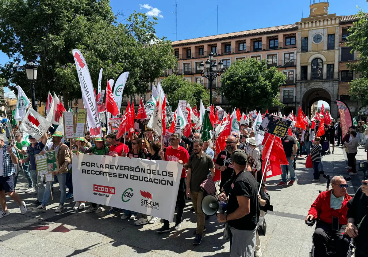 Los sindicatos STE C-LM, CSIF y CCOO harán una cacerolada el martes y anuncian huelgas en el inicio de curso 2024-2025