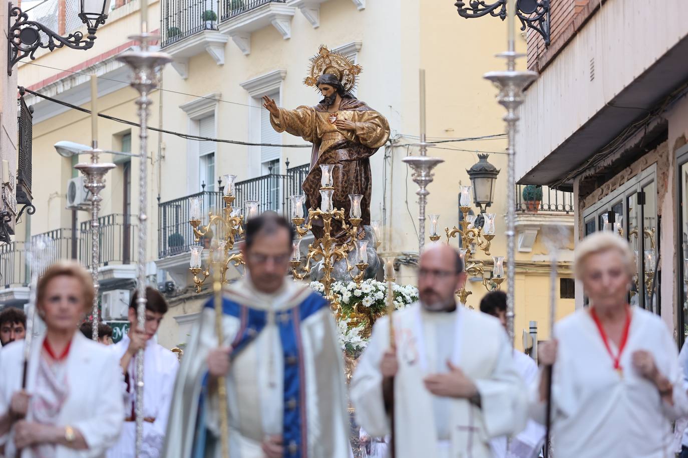 Fotos: la solemne procesión del Sagrado Corazón de Jesús en Córdoba