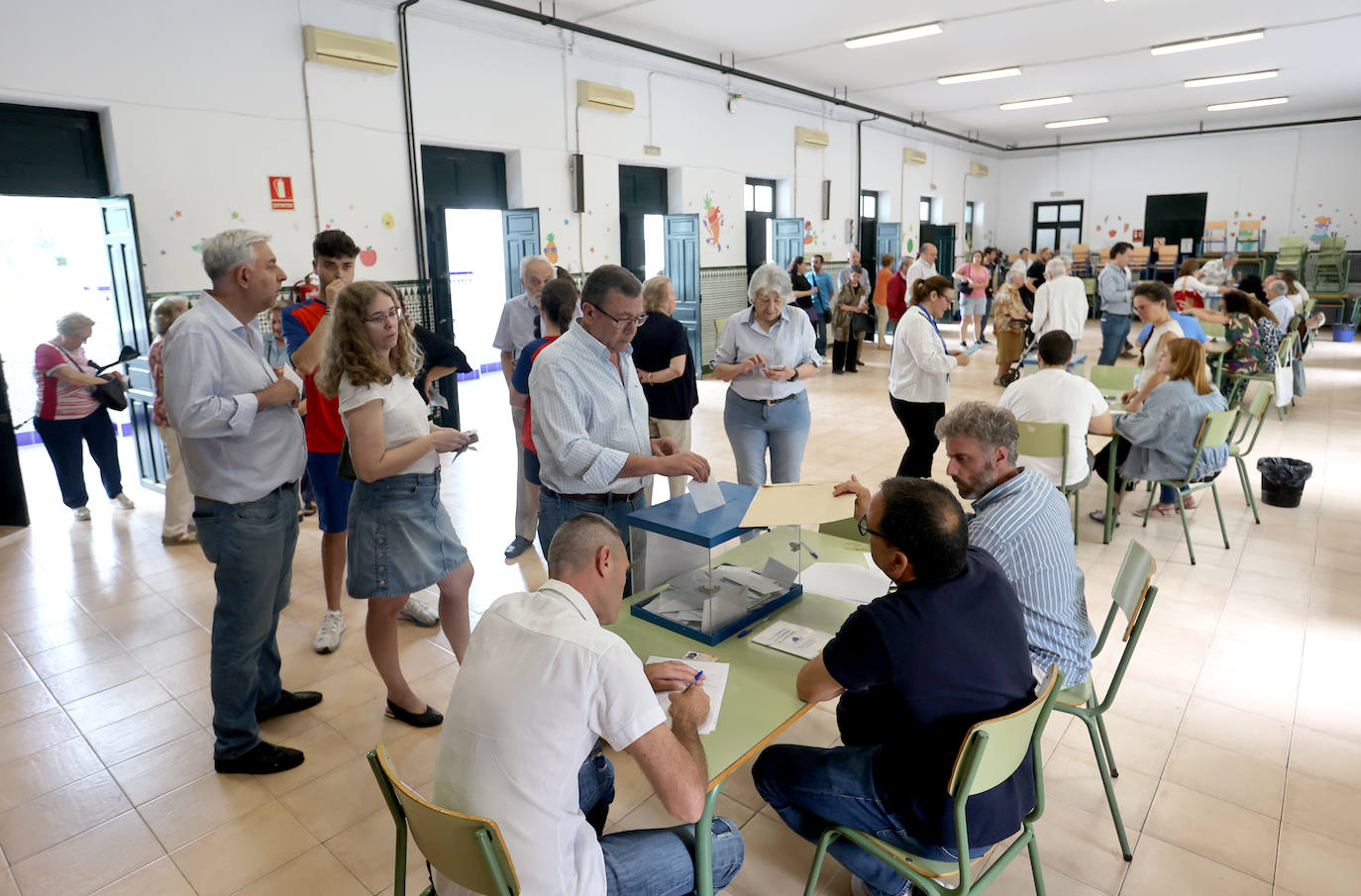 Cordoba vota: la jornada electoral, en imágenes