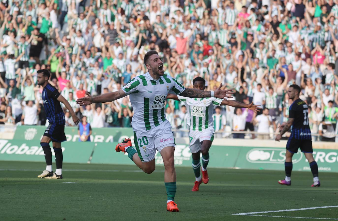 Fotos: el emocionante triunfo del Córdoba ante la Ponferradina