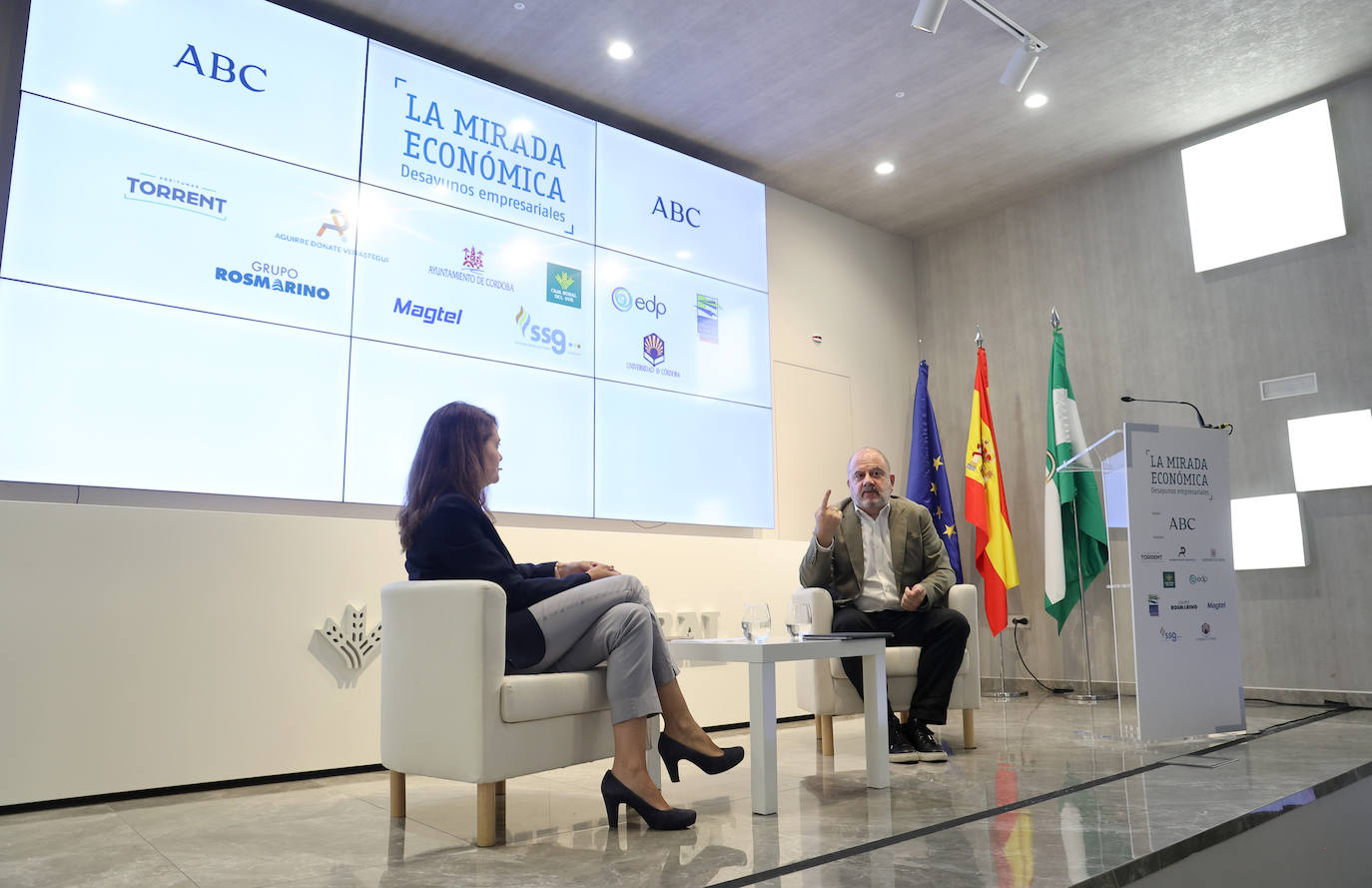 Las imágenes de Benjamín Lana en el ciclo La Mirada Económica de ABC Córdoba