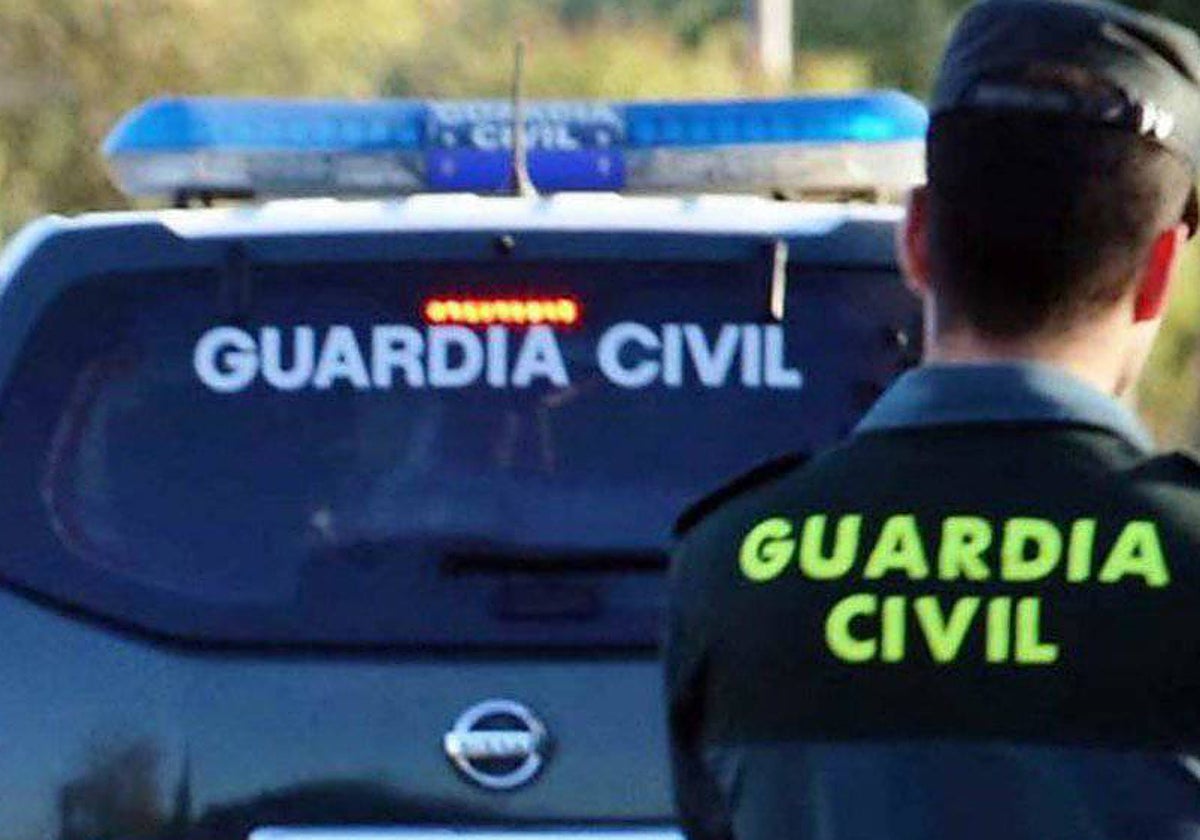 La Guardia Civil logra salvar la vida con un torniquete a un joven herido en su domicilio de Laguna de Duero (Valladolid)
