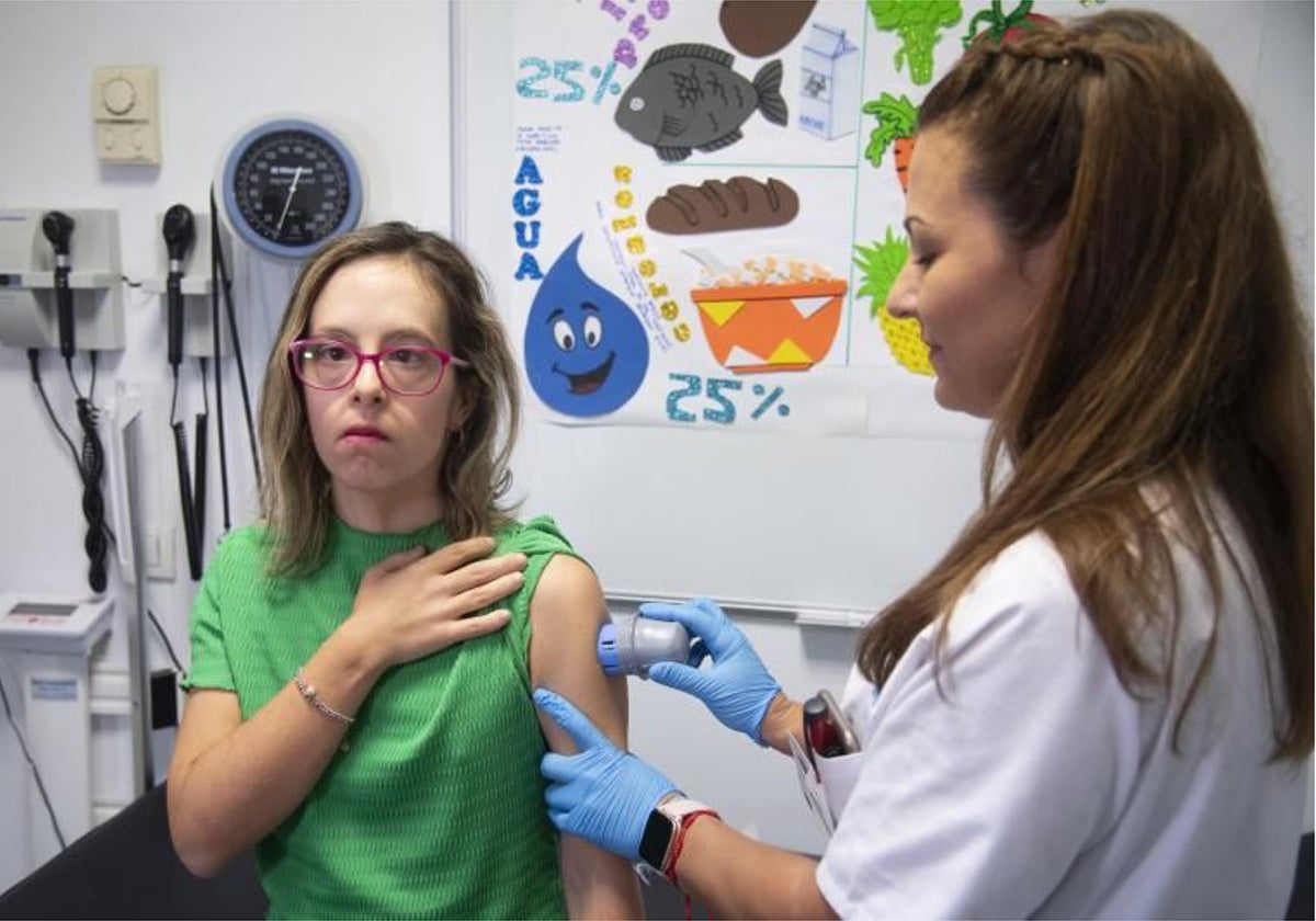 Una enfermera, en un centro sanitario madrileño