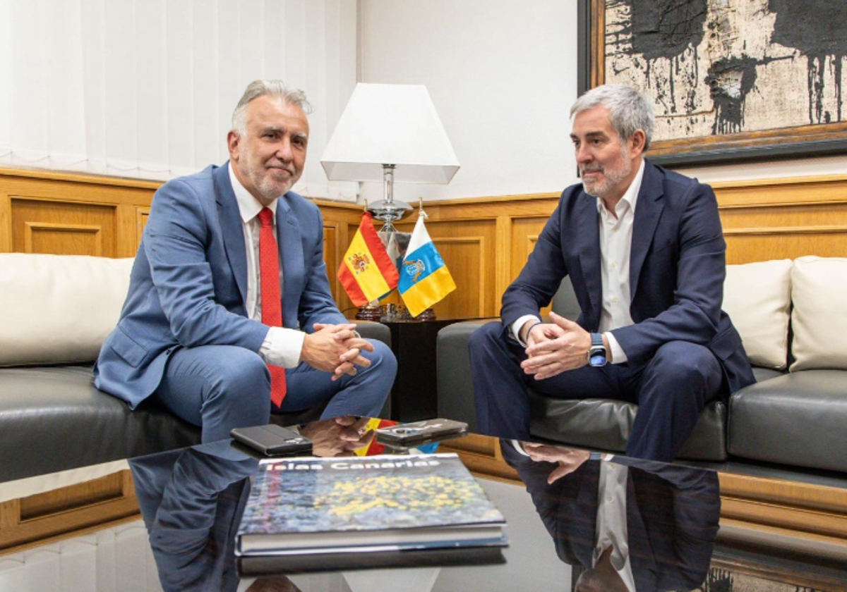 Ángel Víctor Torres y Fernando Clavijo durante la Comisión Bilateral Canarias-Estado