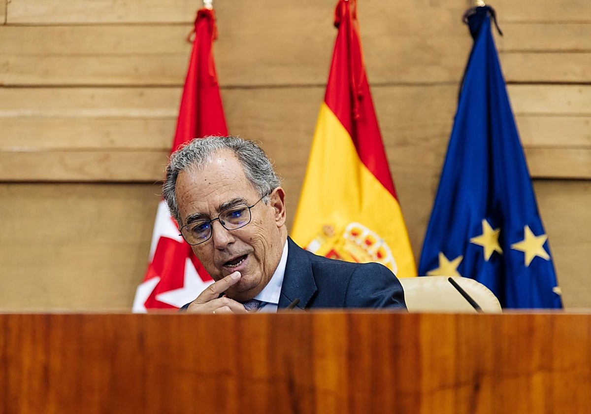 El presidente de la Asamblea de Madrid, Enrique Ossorio