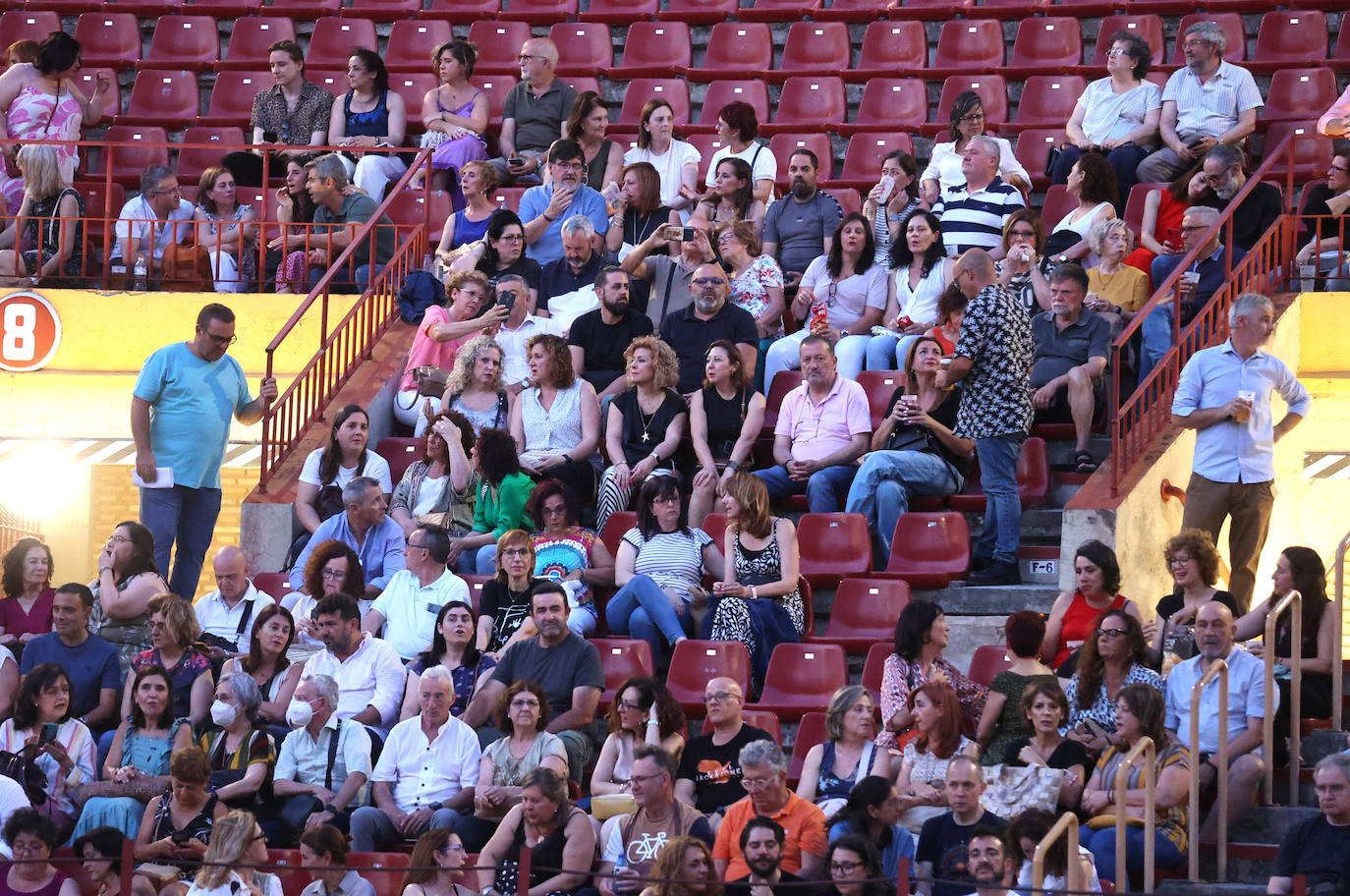 Las mejores imágenes del concierto de Luz Casal en Córdoba