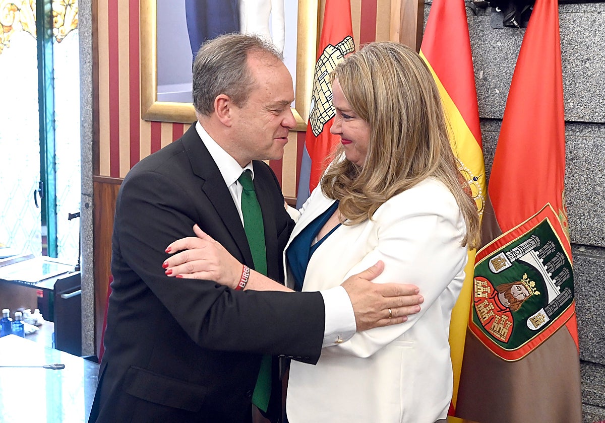 Acitores y Ayala en la constitución del Ayuntamiento de Burgos