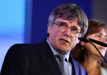 Puigdemont tilda de «escándalo» la financiación singular que Sánchez ofrece a ERC