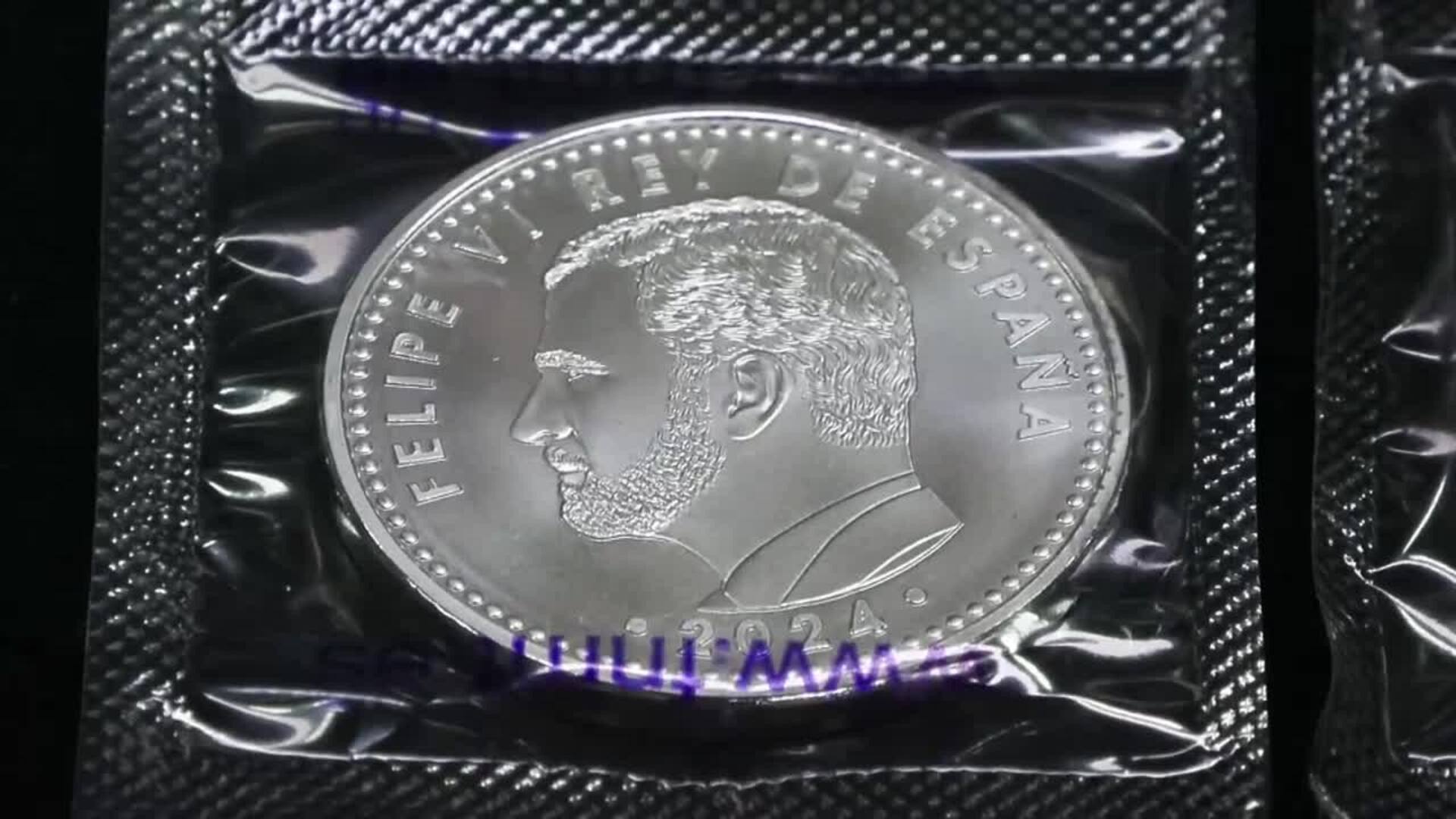 Moneda conmemorativa del décimo aniversario del reinado de Felipe VI