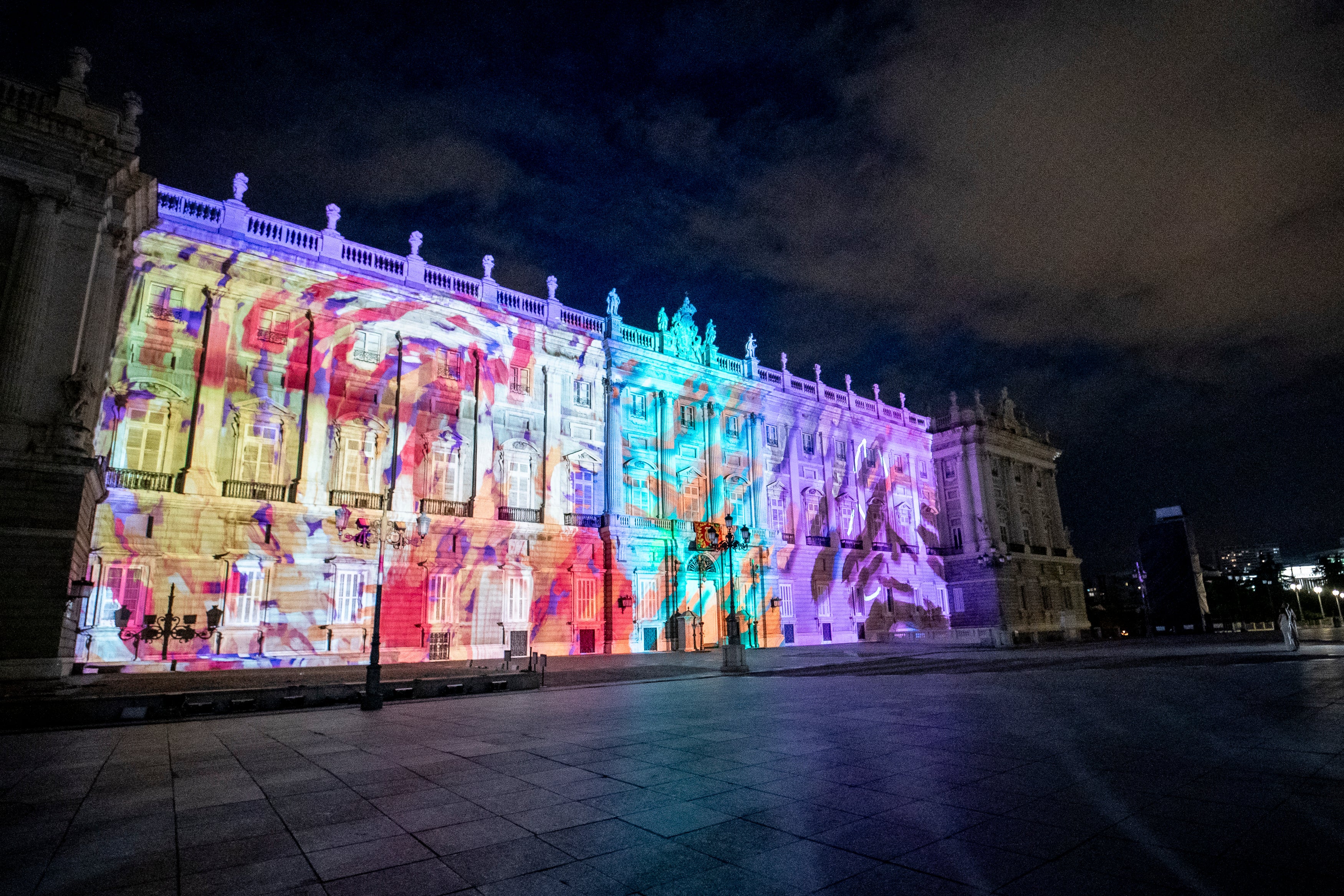 Proyección de un videomapping por el X aniversario de la proclamación del Rey Felipe VI.