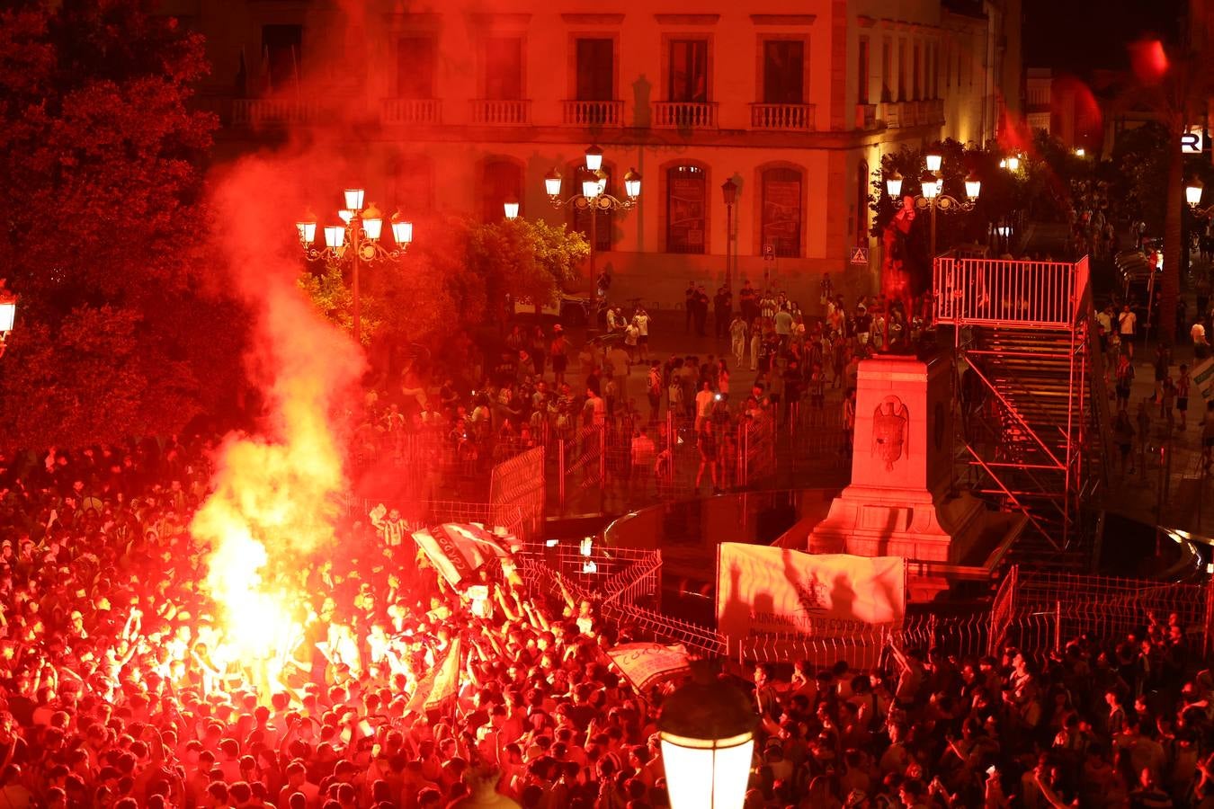 Fotos: la fiesta de la afición del Córdoba CF en Las Tendillas