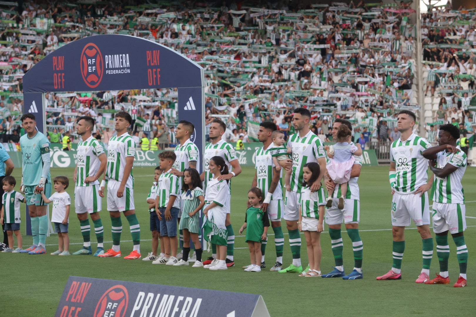 Las mejores imágenes de un ascenso para la historia del Córdoba CF