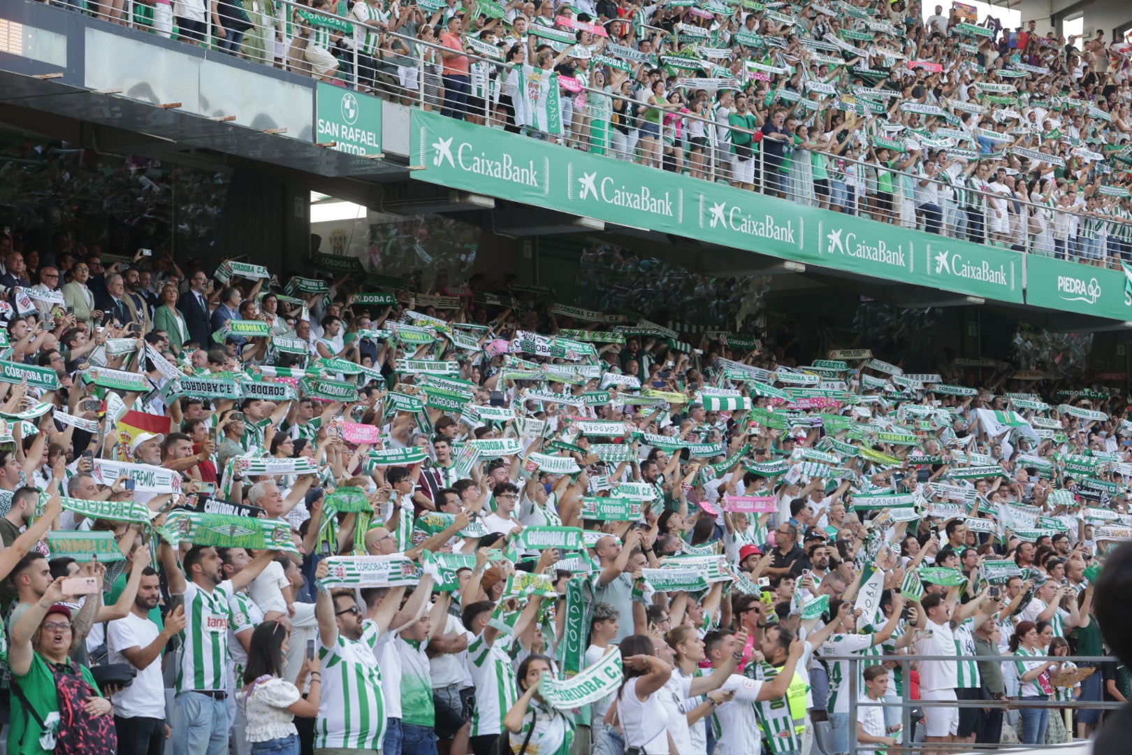 Las mejores imágenes de un ascenso para la historia del Córdoba CF