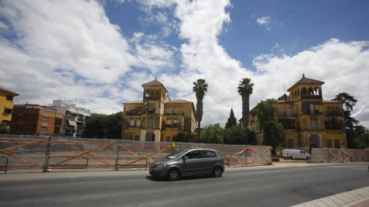 Muro del cuartel de Lepanto retirado y el Marrubial retranqueado entre avenida Barcelona y Sagunto