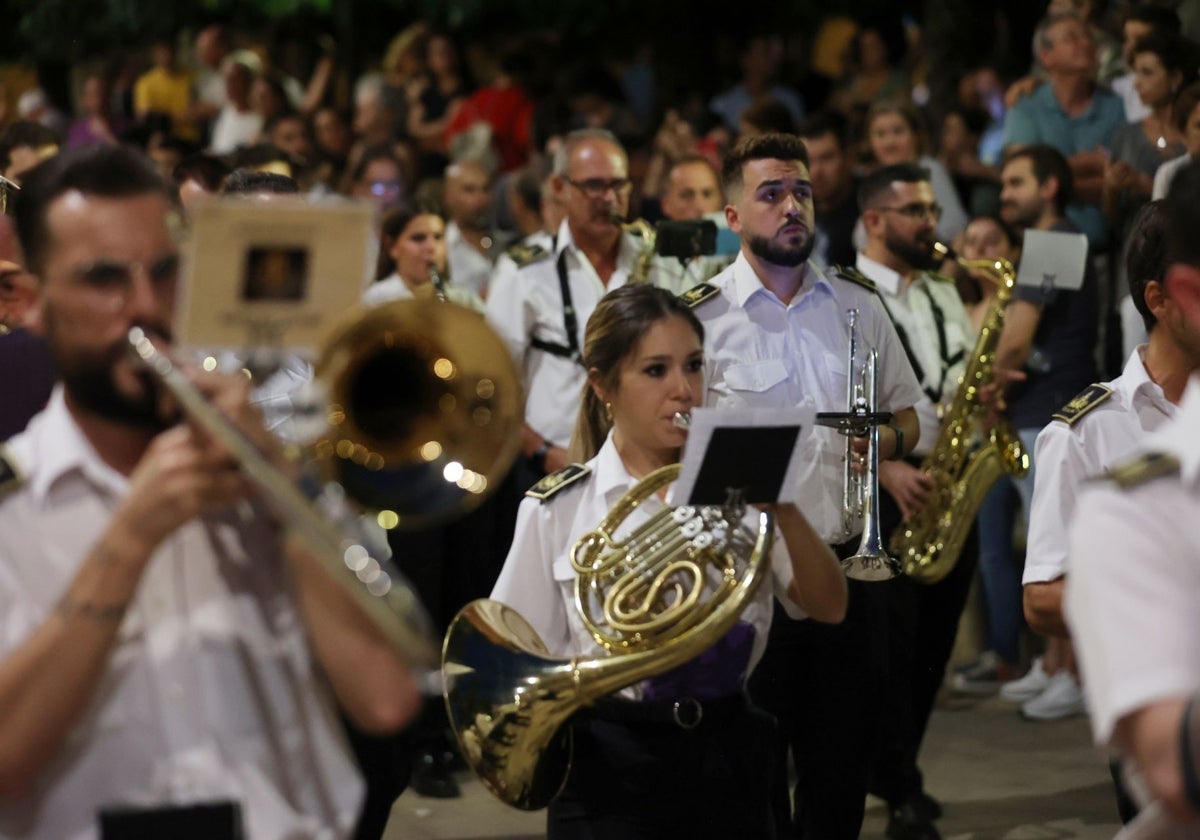 Músicos de la Banda del Maestro Tejera, durante la procesión de la Fuensanta del año pasado