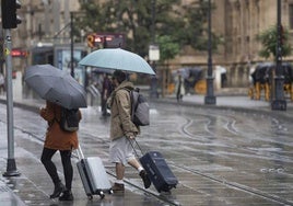 La Aemet activa este jueves el aviso amarillo por lluvia y tormenta en Cádiz, Córdoba, Málaga y Sevilla