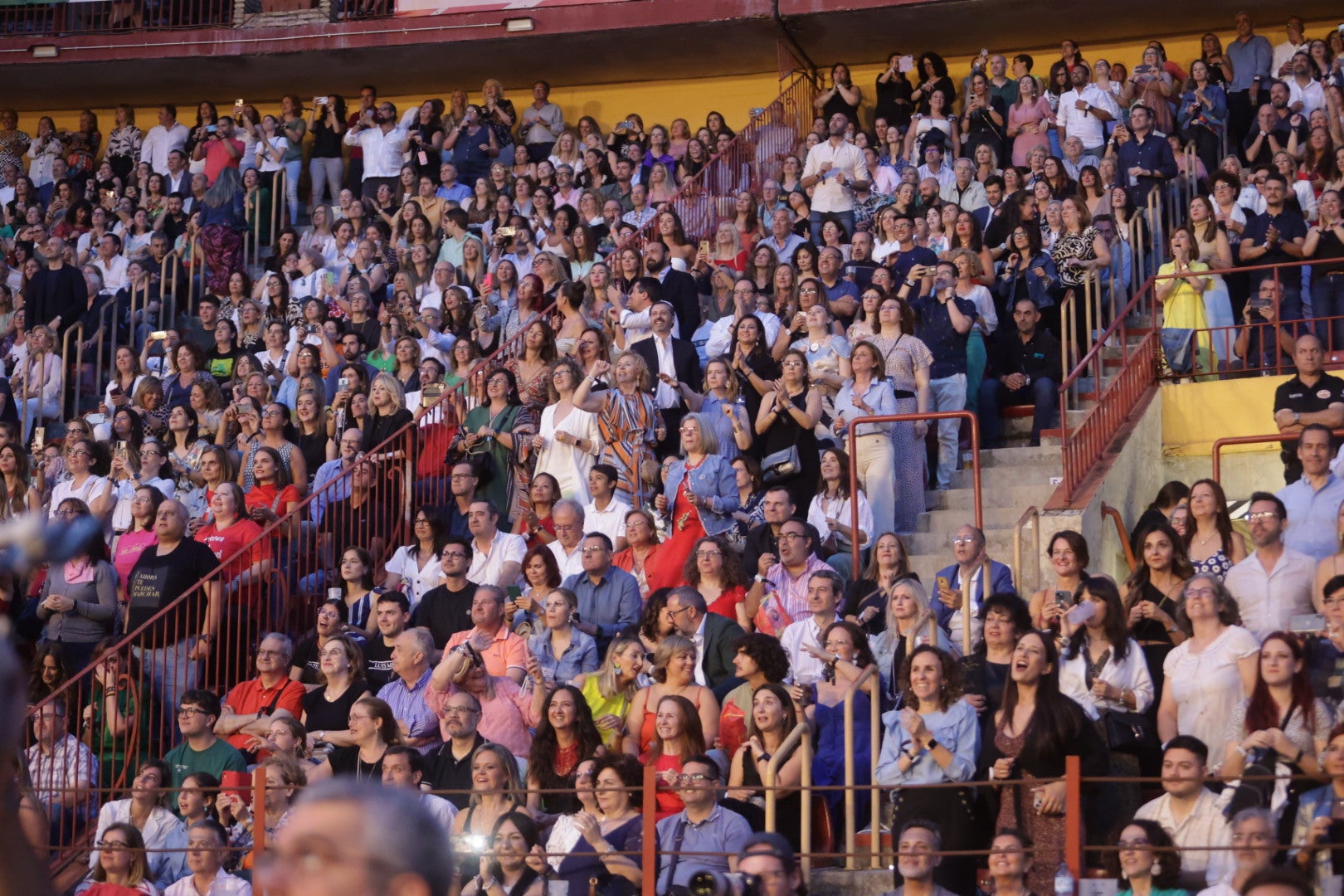 Las mejores imágenes del concierto de Luis Miguel en Córdoba