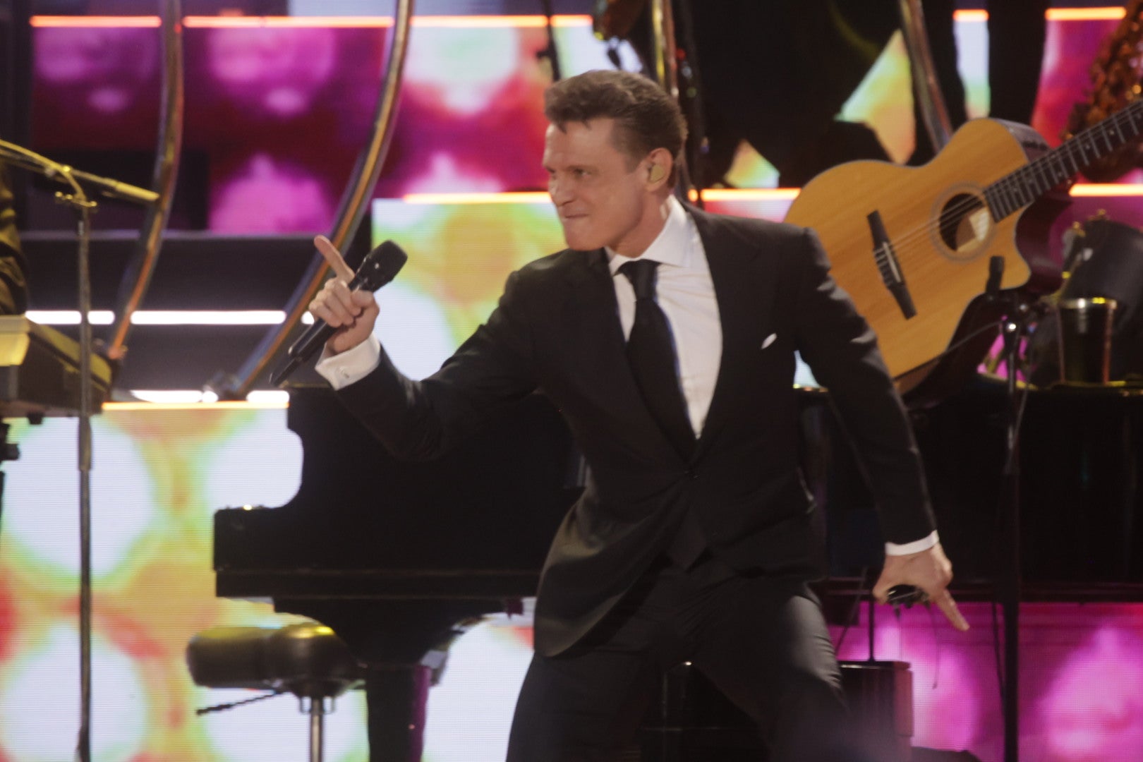 Las mejores imágenes del concierto de Luis Miguel en Córdoba