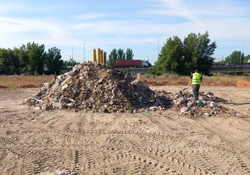 El río Jarama se deshace de su vertedero ilegal