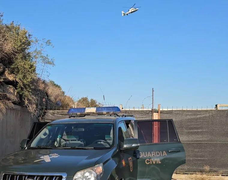 En la operación participan diferentes unidades y medios de la Guardia Civil