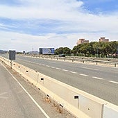 Mueren dos ancianos en un accidente al circular en sentido contrario en Murcia