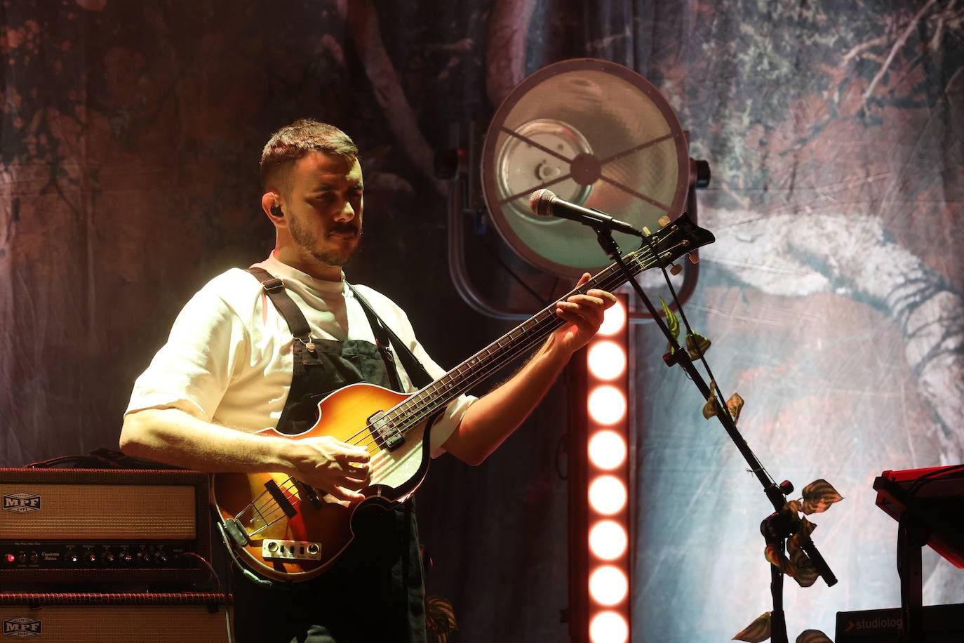 Fotos: El Kanka refresca con sus canciones en el Festival de la Guitarra la noche de Córdoba