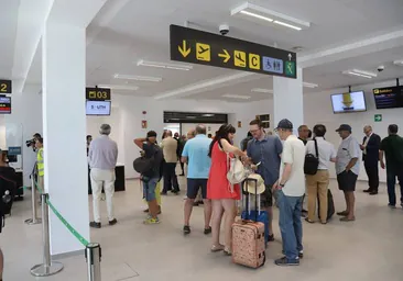 Los viajeros entre Palma y Córdoba: «Si a los mallorquines les ponen un vuelo para venir en abril o mayo les gustará»
