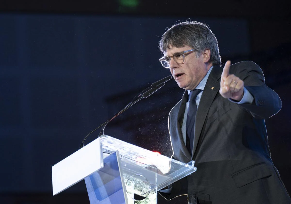 Carles Puigdemont protagoniza un mitin en Francia el 27 de abril de este año