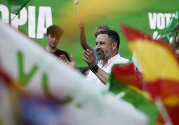 Abascal recrudece su órdago a Génova, que descarta actuar «bajo amenazas»