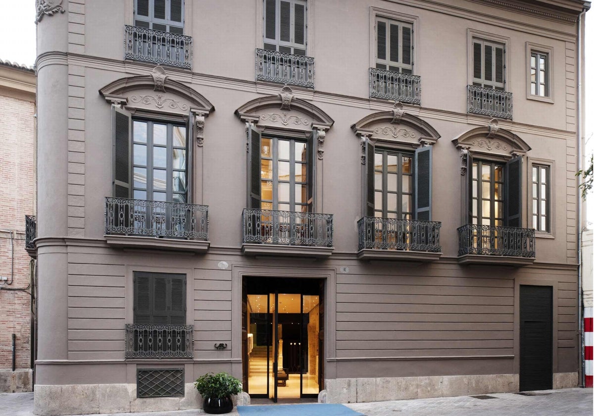 Fachada del Caro Hotel-Palacio Marqués de Caro situado en el centro de la ciudad de Valencia
