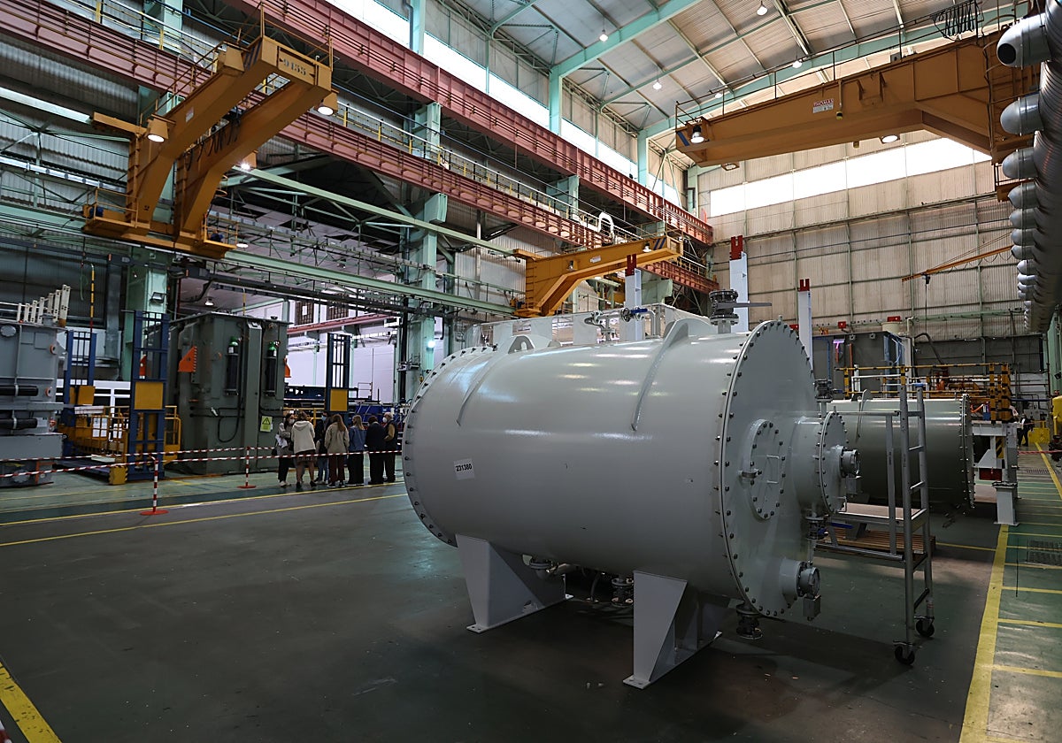 Interior de la fábrica de Hitachi en Córdoba