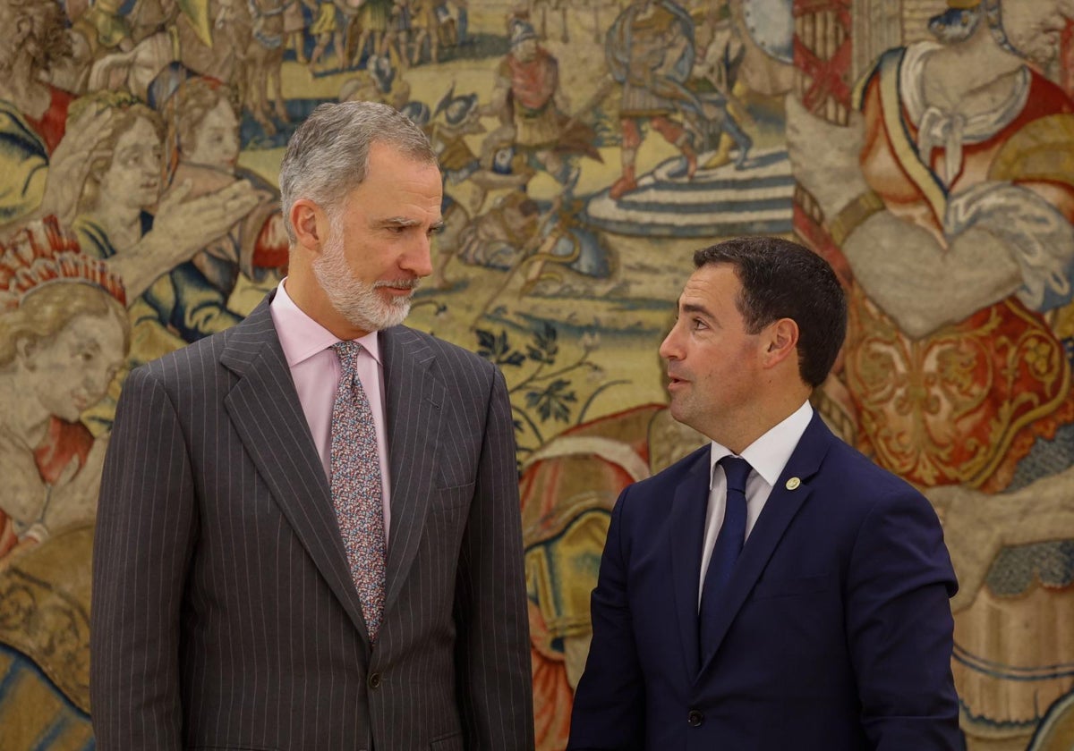 El Rey Felipe VI recibe al lendakari Imanol Pradales en el Palacio de la Zarzuela