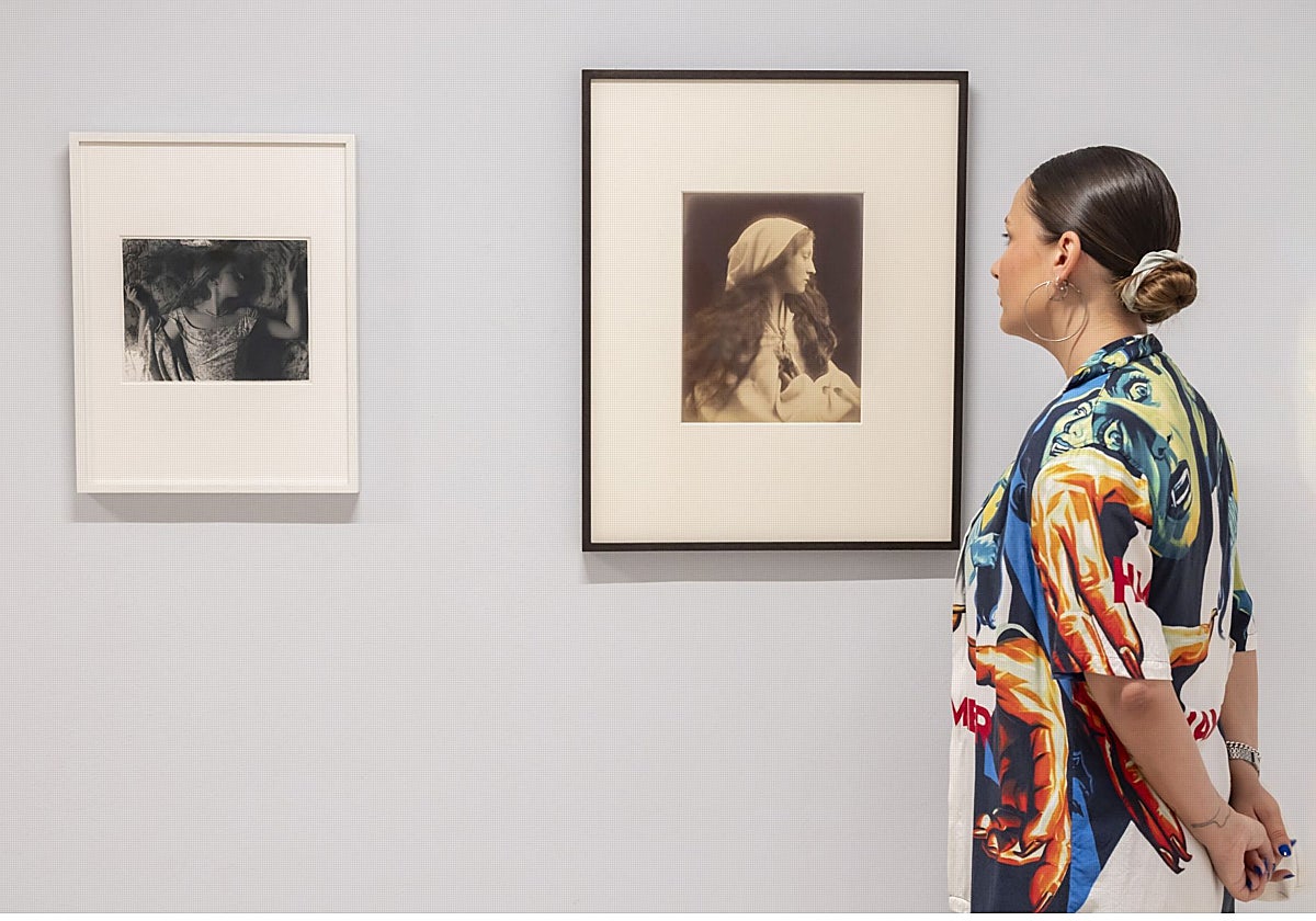 El IVAM acoge una muestra de las fotógrafas Julia Margaret Cameron y Francesca Woodman producida por la National Portrait Gallery de Londres