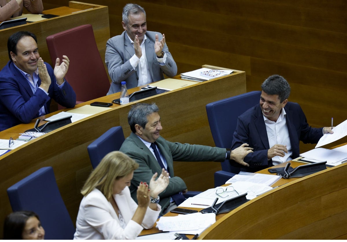 El PP y Vox aprueban en plena crisis la Ley de Concordia valenciana que el  Gobierno recurrirá ante el Tribunal Constitucional