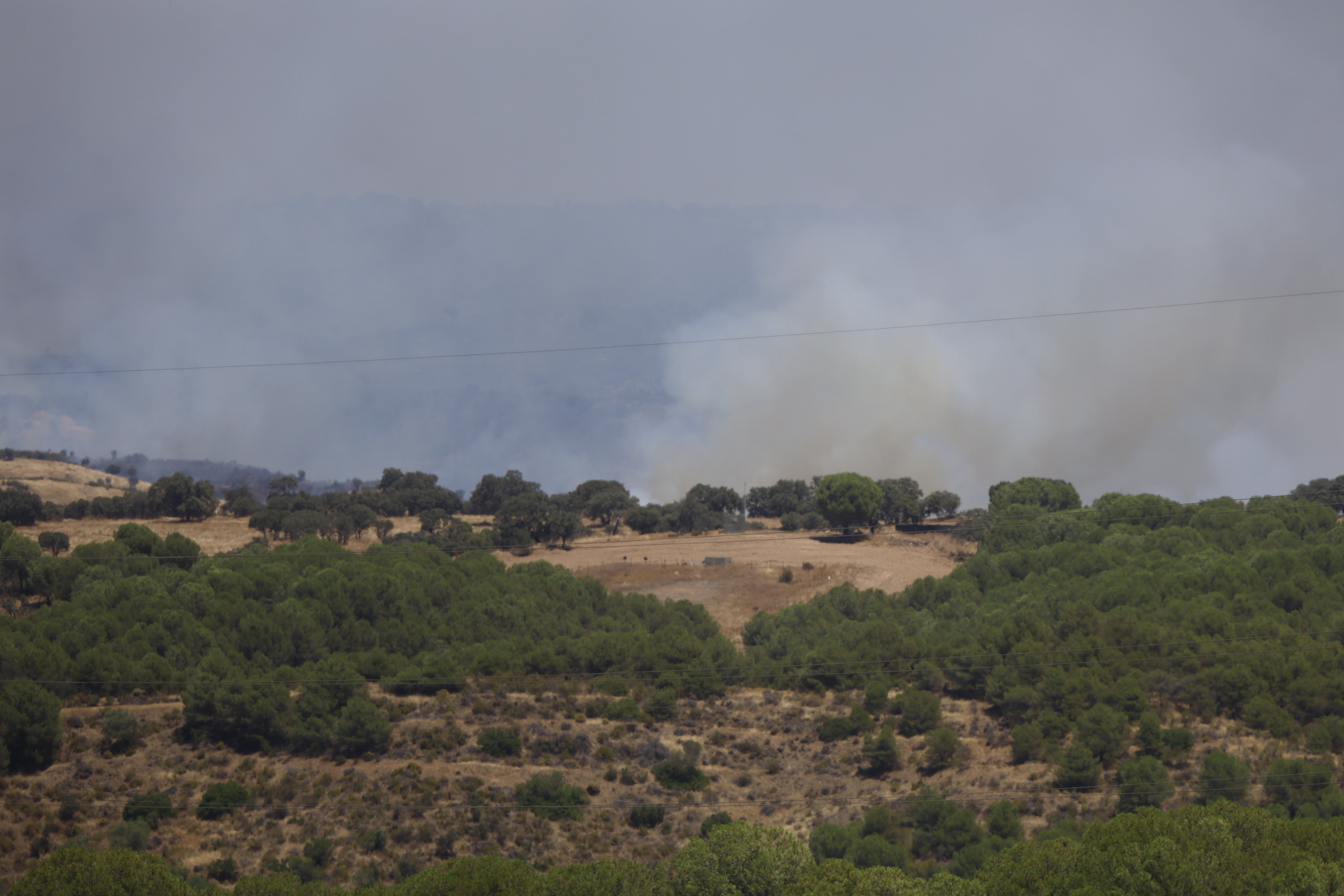 La lucha del operativo del Infoca con el complejo incendio de Obejo, en imágenes