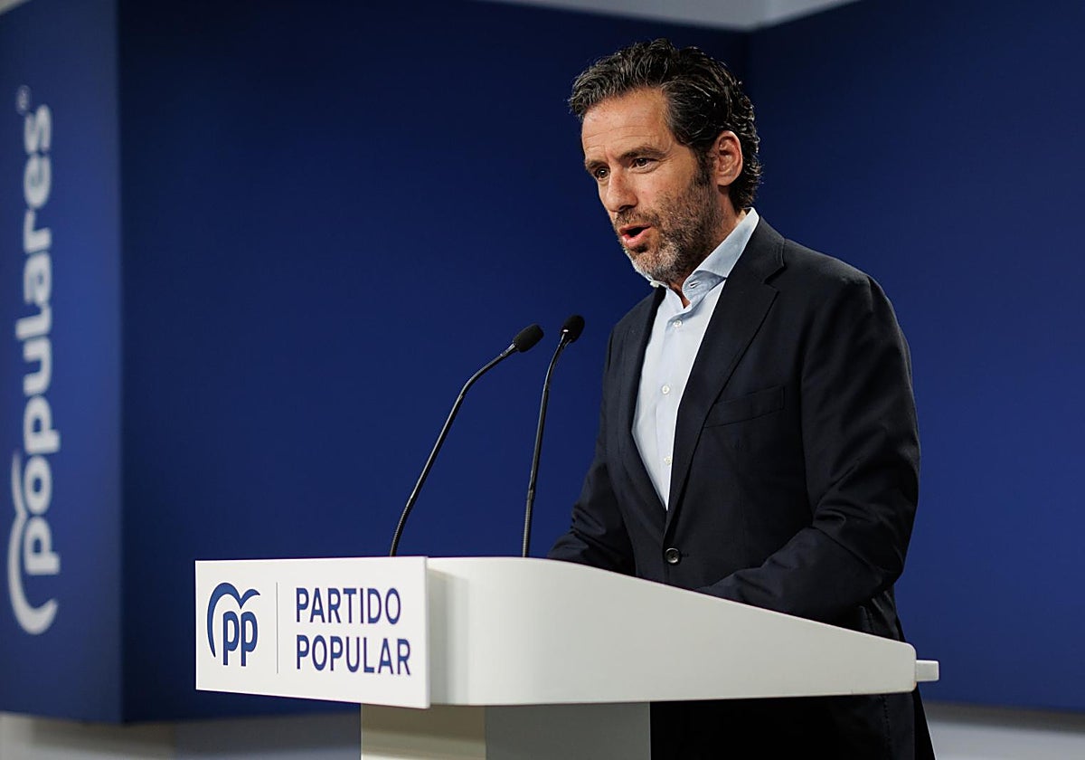 El portavoz del PP, Borja Sémper, en rueda de prensa