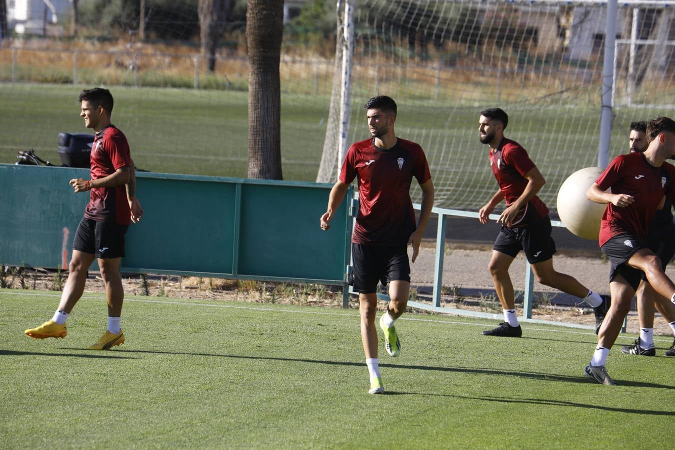 Las mejores imágenes del primer entrenamiento de pretemporada del Córdoba CF
