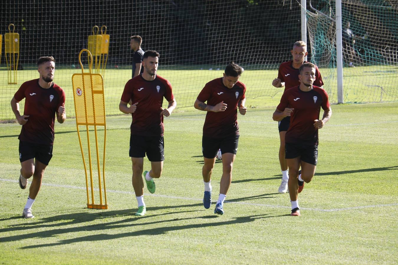 Las mejores imágenes del primer entrenamiento de pretemporada del Córdoba CF