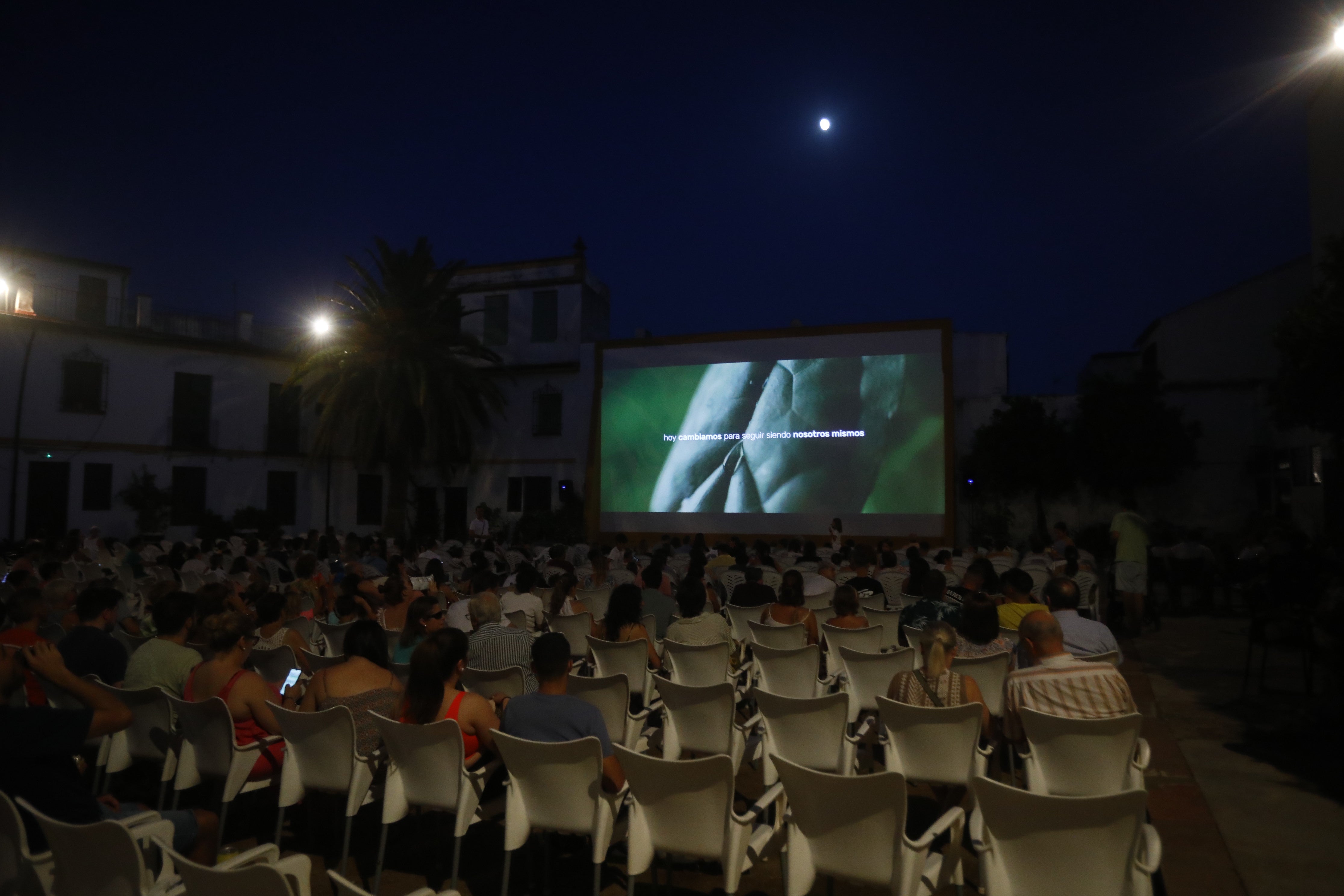 La mágica vuelta del cine de verano de San Andrés, en imágenes