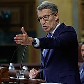 Feijóo acusa a Sánchez de «embarrar» con su plan e insiste en su dimisión