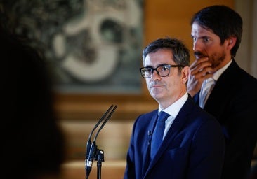 Bolaños denuncia una «persecución política despiadada» contra Sánchez y su familia