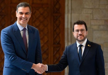 Sánchez firma transferencias a la Generalitat de 1.520 millones para ayudar a Illa