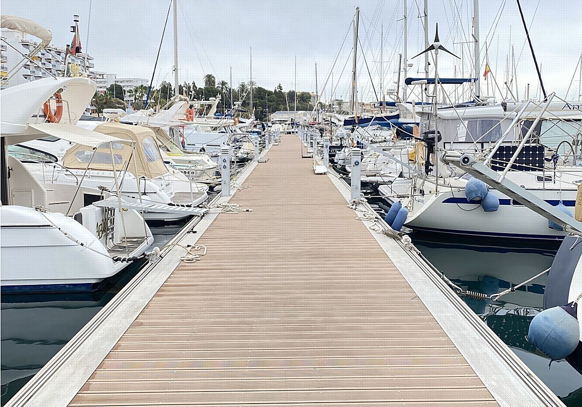 Imagen de archivo del club náutico de Villajoyosa (Alicante)